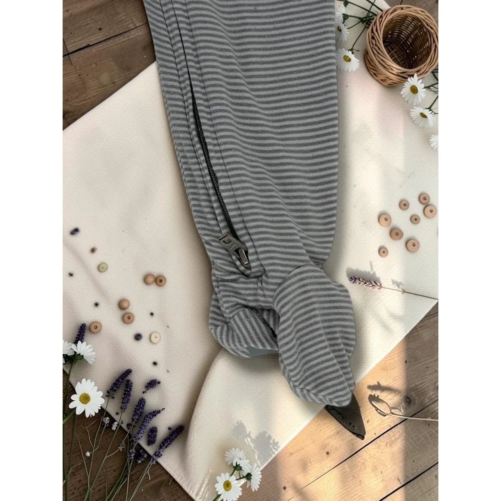 Nike Striped Viscose Blend Footed Zipper Sleeper Gray 9M